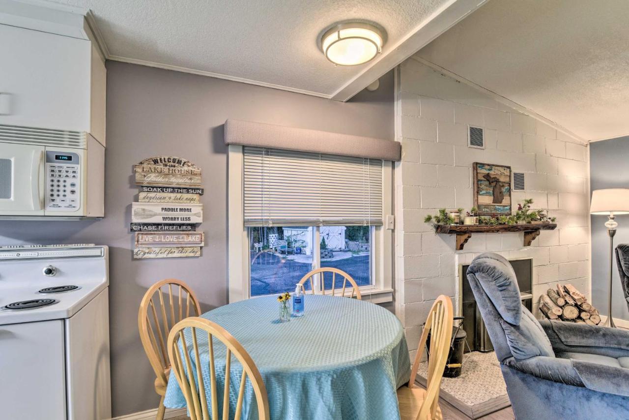 East Tawas Cabin With Lake Huron Access And Views エクステリア 写真